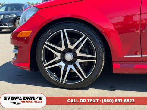Used 2013 Mercedes-Benz C 300 Sport image 9