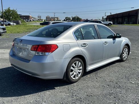 Used 2013 Subaru Legacy 2.5i AWD/4WD image 8