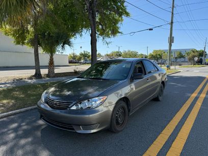 Used 2005 Toyota Camry LE