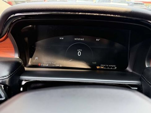Used 2022 Lincoln Nautilus Reserve AWD/4WD image 26