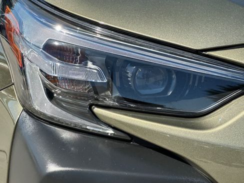 Used 2025 Subaru Outback Limited w/ Popular Package #2 AWD/4WD image 34