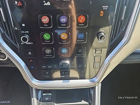 Certified 2023 Subaru Outback Limited image 16