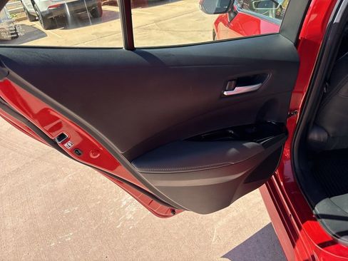 Used 2019 Toyota Corolla XSE image 16