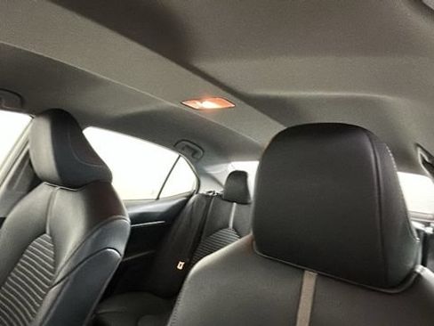Used 2024 Toyota Camry SE FWD image 12