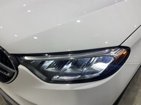 Certified 2025 Mercedes-Benz GLC 300 4MATIC image 22