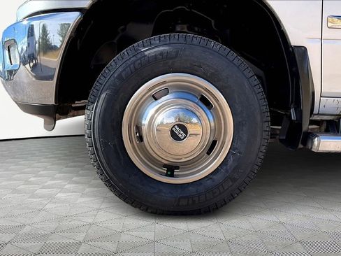 Used 2018 RAM 3500 Big Horn image 8