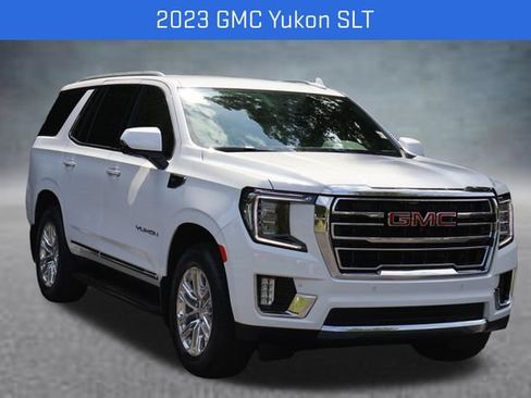 Used 2023 GMC Yukon SLT w/ SLT Luxury Package AWD/4WD image 1
