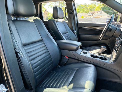 Used 2020 Jeep Grand Cherokee Limited X AWD/4WD image 28