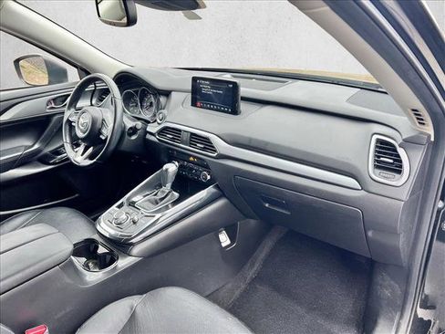 Used 2018 MAZDA CX-9 Touring image 21