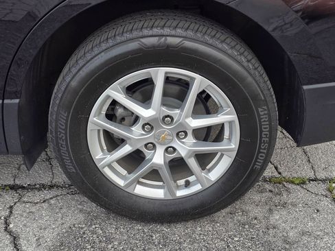 Used 2024 Chevrolet Equinox LT AWD/4WD image 7