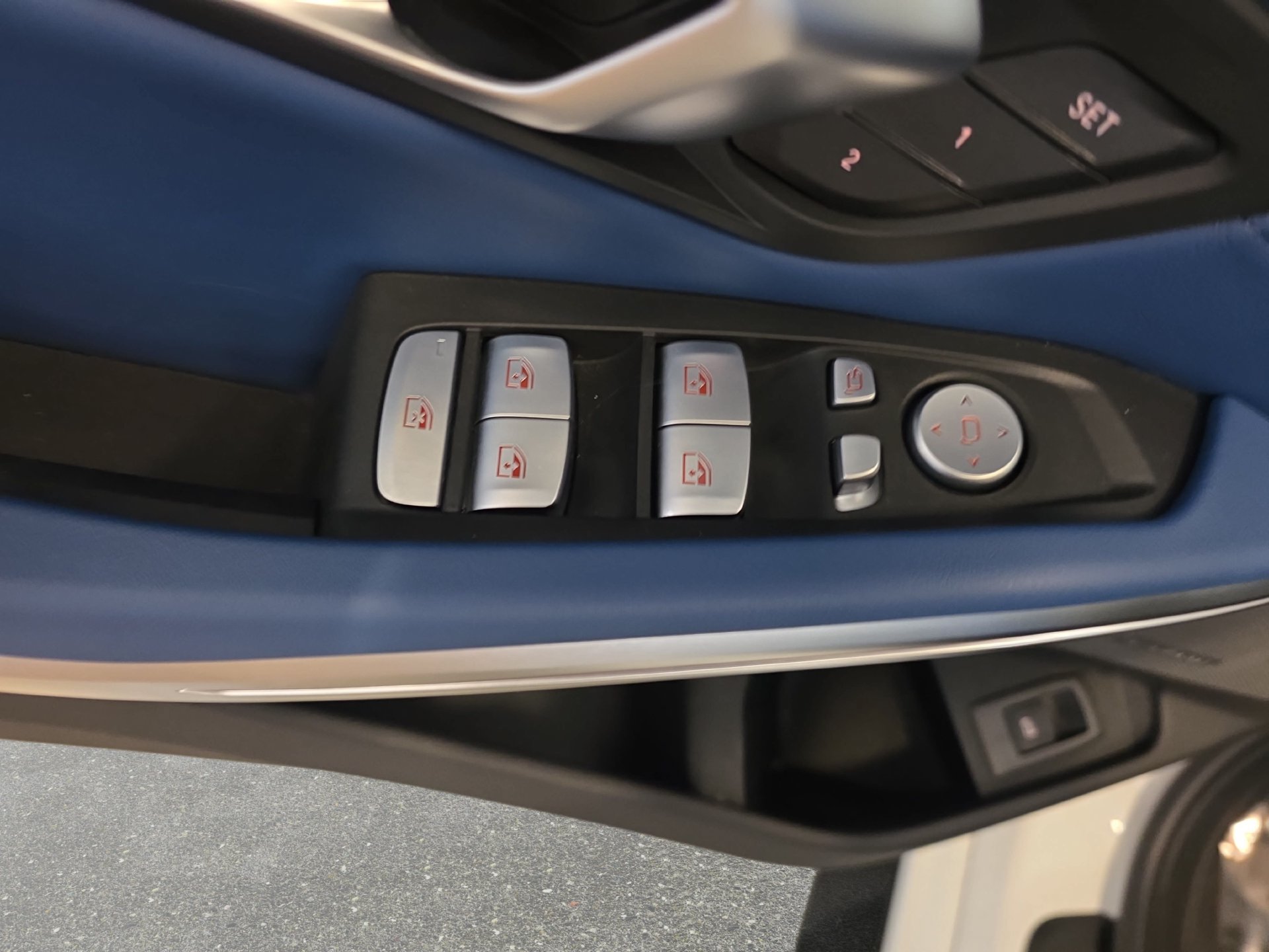Used 2025 BMW M3 Competition AWD/4WD image 27