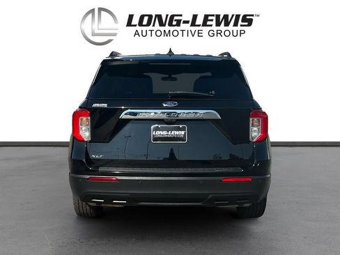 Certified 2023 Ford Explorer XLT RWD image 5