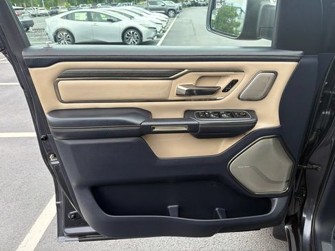 Used 2021 RAM 1500 Limited AWD/4WD image 19