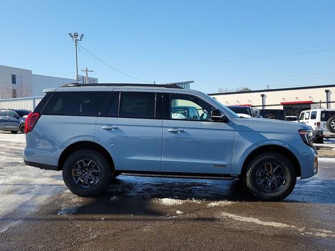 New 2026 Ford Expedition Tremor image 6