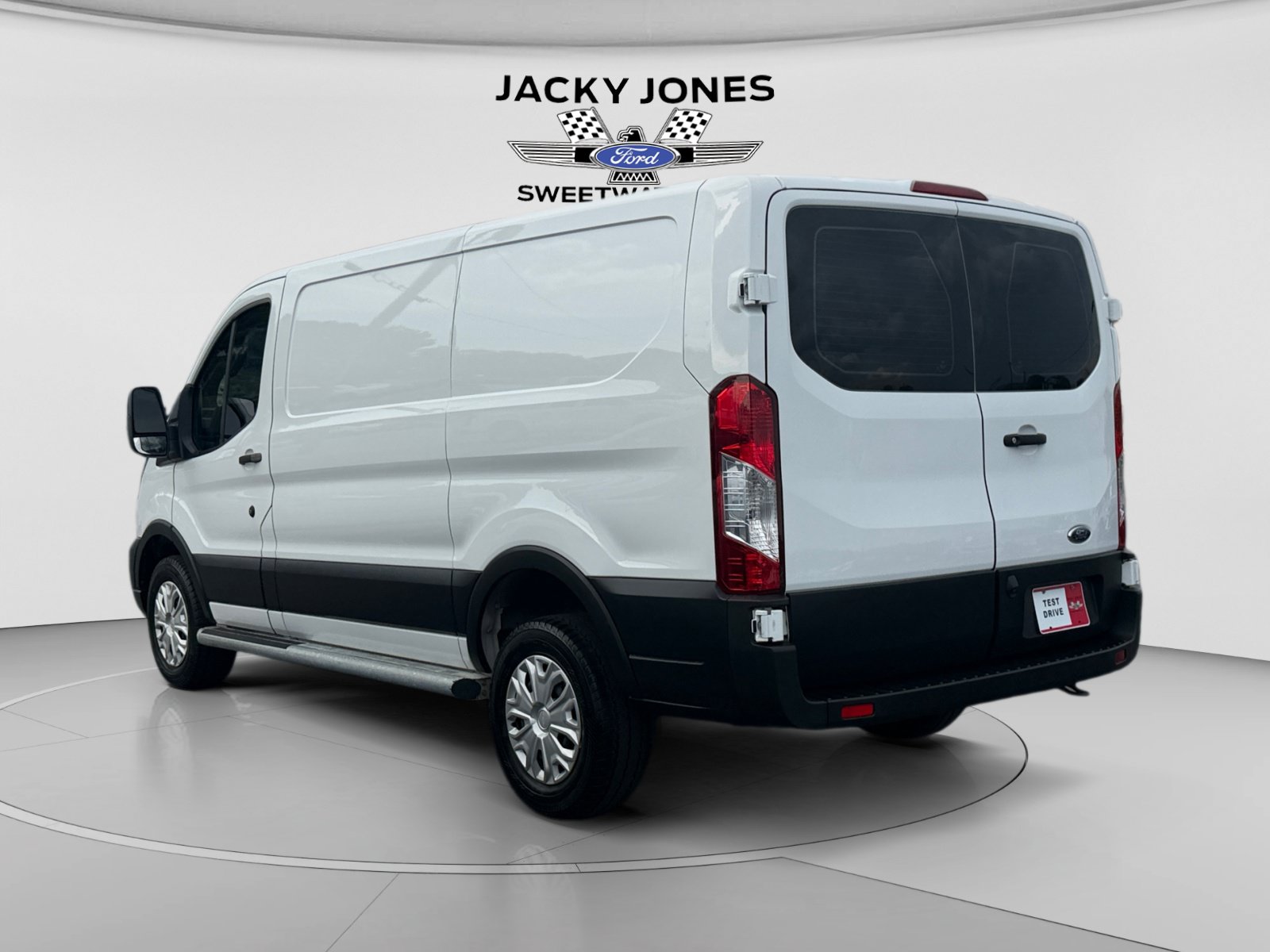 Used 2024 Ford Transit 250 Low Roof w/ Exterior Upgrade Package RWD image 3