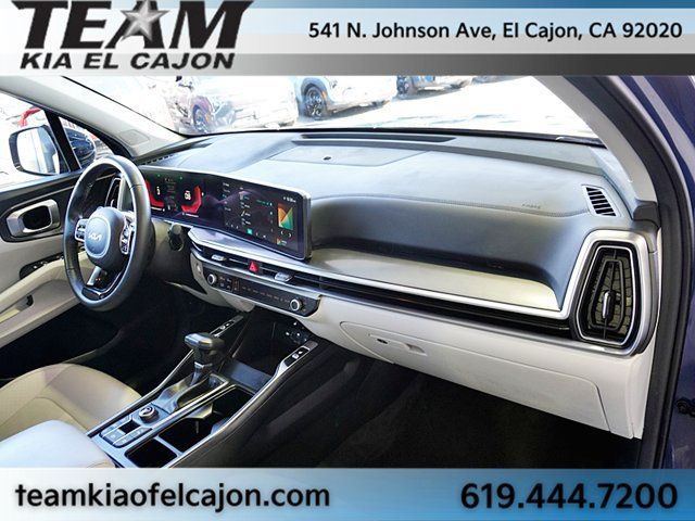 Certified 2025 Kia Sorento S FWD image 11
