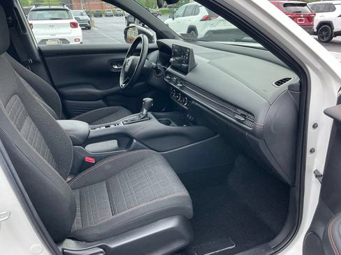Used 2026 Honda HR-V Sport image 28