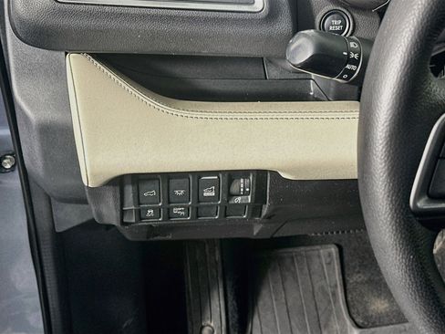 Used 2020 Subaru Ascent Limited w/ Technology Package AWD/4WD image 17