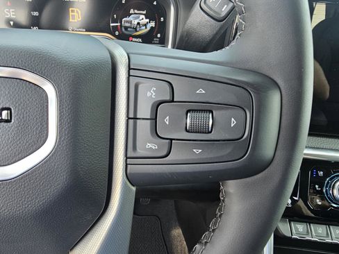 New 2025 GMC Sierra 2500 Denali w/ Technology Package image 10