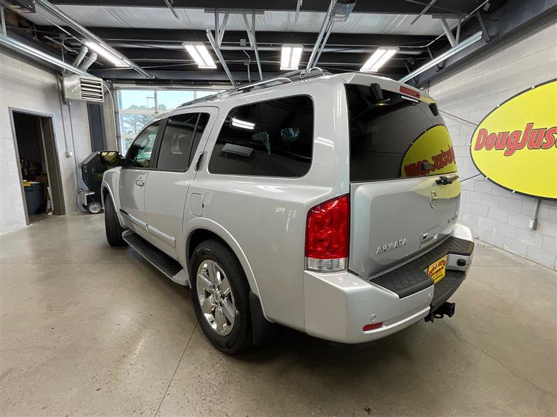 Used 2012 Nissan Armada Platinum AWD/4WD image 3