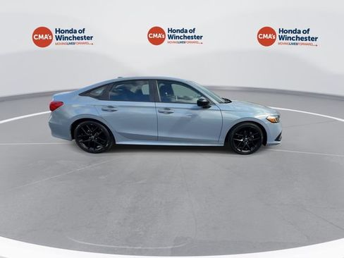 Used 2022 Honda Civic Sport image 11