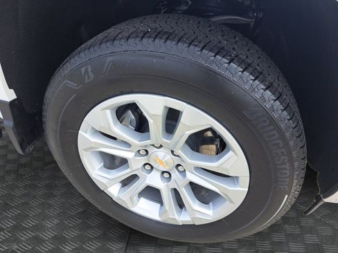 Certified 2025 Chevrolet Silverado 1500 LTZ w/ LTZ Convenience Package II image 17