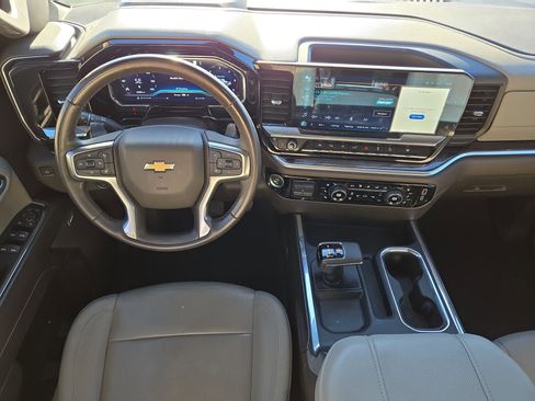 Used 2023 Chevrolet Silverado 1500 LTZ image 14