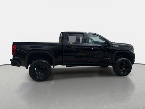 Used 2025 GMC Sierra 1500 AT4 w/ AT4 Premium Package AWD/4WD image 3
