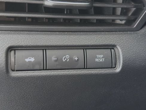 Used 2024 Nissan Altima 2.5 SR w/ SR Premium Package AWD/4WD image 13