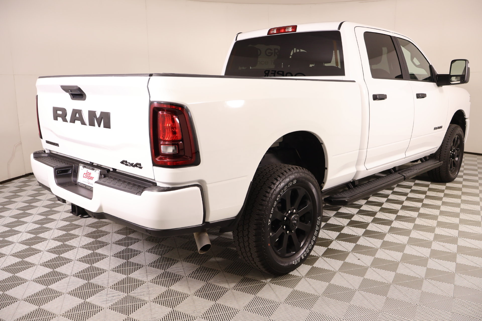 Used 2025 RAM 2500 Big Horn AWD/4WD image 20