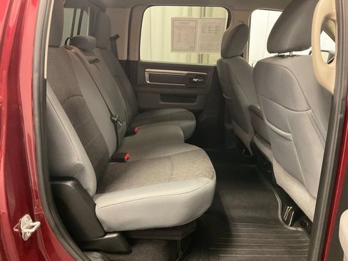 Used 2018 RAM 1500 Big Horn AWD/4WD image 30