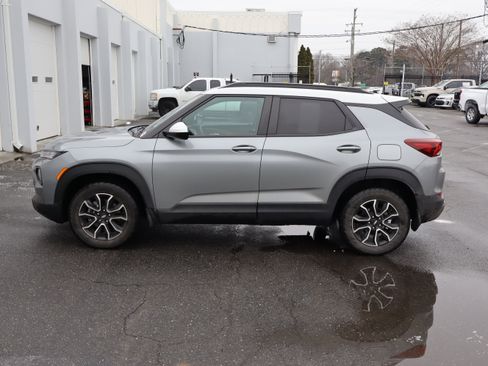 Certified 2023 Chevrolet TrailBlazer ACTIV w/ Sun and Liftgate Package image 18