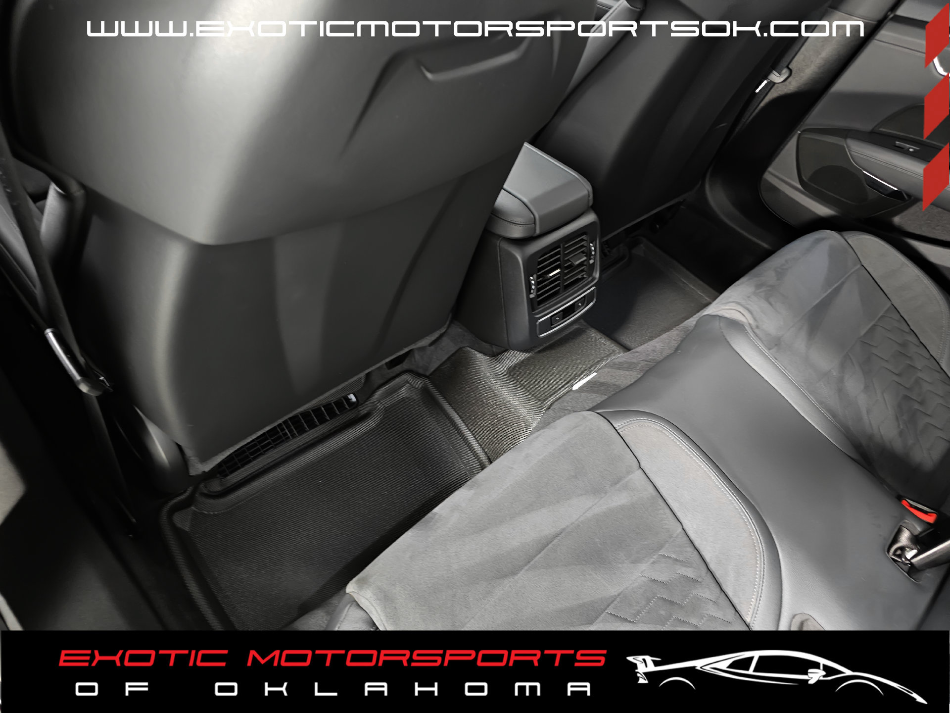 Used 2023 Audi e-tron GT Premium Plus AWD/4WD image 19