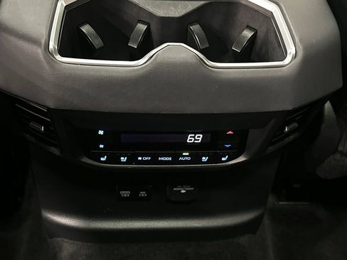Used 2023 Toyota Sequoia Platinum AWD/4WD image 14