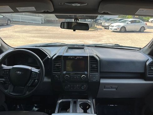 Used 2018 Ford F150 XL w/ Equipment Group 101A Mid AWD/4WD image 24