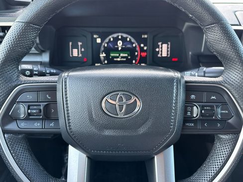 Used 2024 Toyota Tacoma SR5 image 22