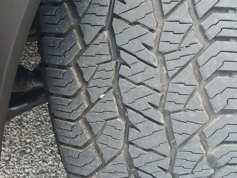 Certified 2024 Nissan Frontier Pro-X RWD image 28