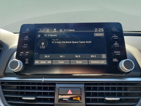 Certified 2019 Honda Accord Sport image 3