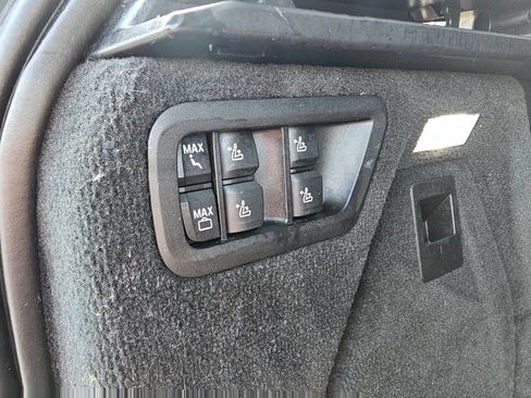 Used 2021 BMW X7 xDrive40i w/ Premium Package image 43