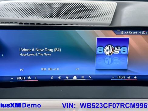 Used 2024 BMW iX xDrive50 w/ Sport Package image 29