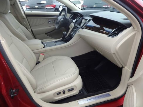 Used 2015 Ford Taurus Limited image 8