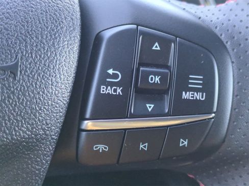 Used 2025 Ford Escape ST-Line image 24