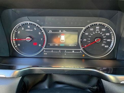 Used 2021 Kia Sorento LX image 17