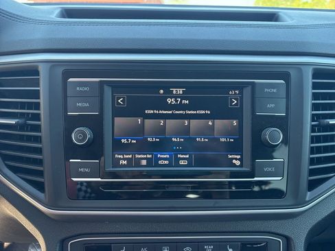 Used 2022 Volkswagen Atlas SE image 13