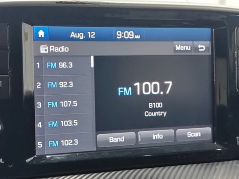 Used 2021 Hyundai Tucson SE FWD image 28