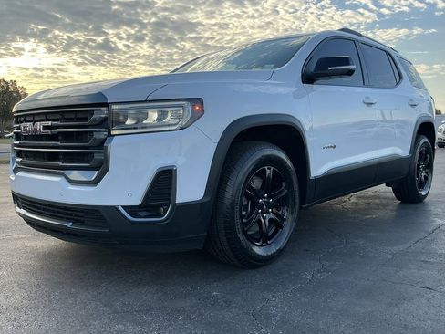 Used 2022 GMC Acadia AT4 w/ Preferred Package image 7