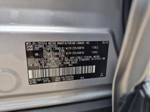 Used 2024 Toyota RAV4 XSE AWD/4WD image 25