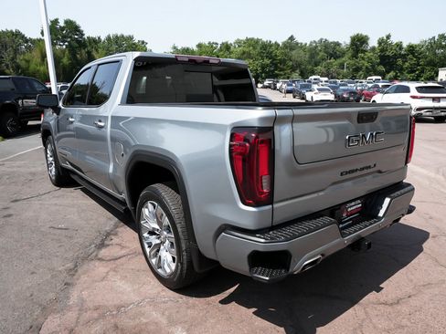 Used 2024 GMC Sierra 1500 Denali AWD/4WD image 4