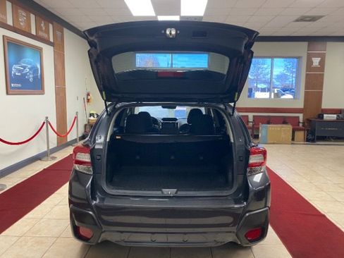 Used 2019 Subaru Crosstrek 2.0i Premium w/ Moonroof Package image 13