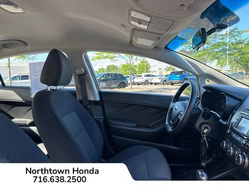 Used 2017 Kia Forte LX w/ LX Popular Package FWD image 16